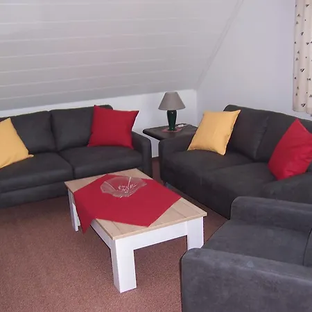 Uferstrasse * Каролинензиль